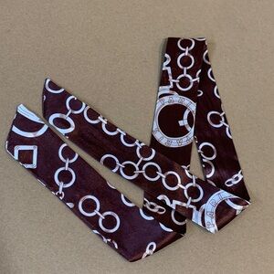 Brown and White chain Twilly